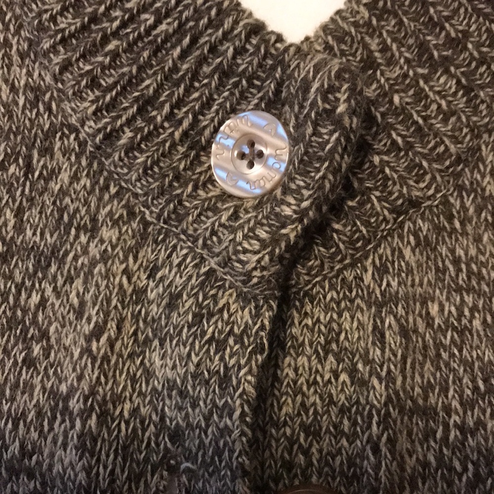 Long Button Down Sweater With Pockets! Like New! - image 2